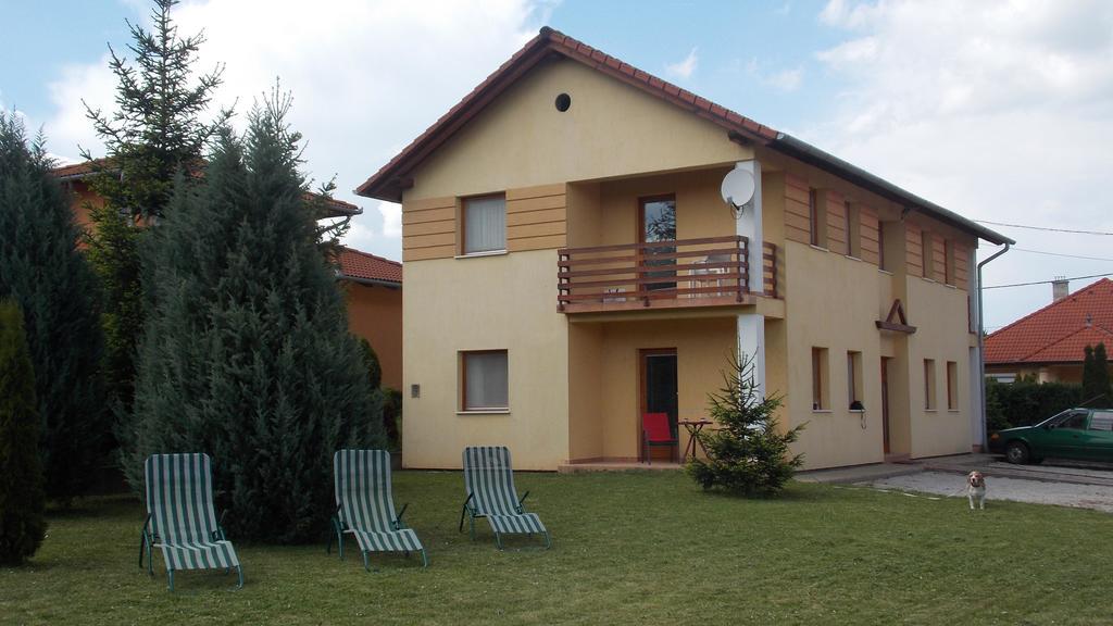 Bodzavirag Apartman Zalakaros Εξωτερικό φωτογραφία
